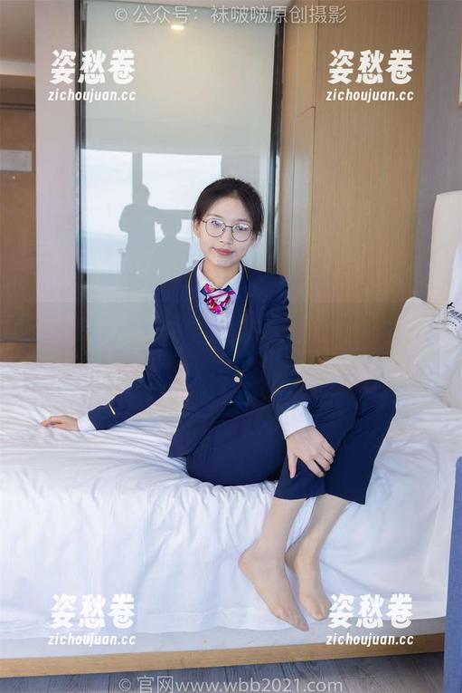 BoBoSocks袜啵啵 - 最新糯米的薄黑丝美图，真想给脚尖透明款打个满分！