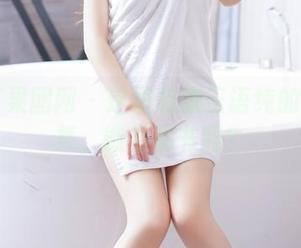 GIRLT果团网 – 这里有张王语纯的免费图集，能当秘书吗？