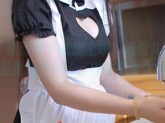GIRLT果团网 – 礼服上线！通灵儿又在最新作品里秀身材了，快来看看这资源！