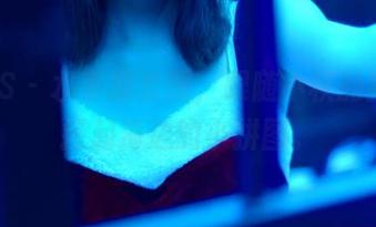 PANS – 水手服套图，跟随小秋的脚步，捞起海边的小拼图。