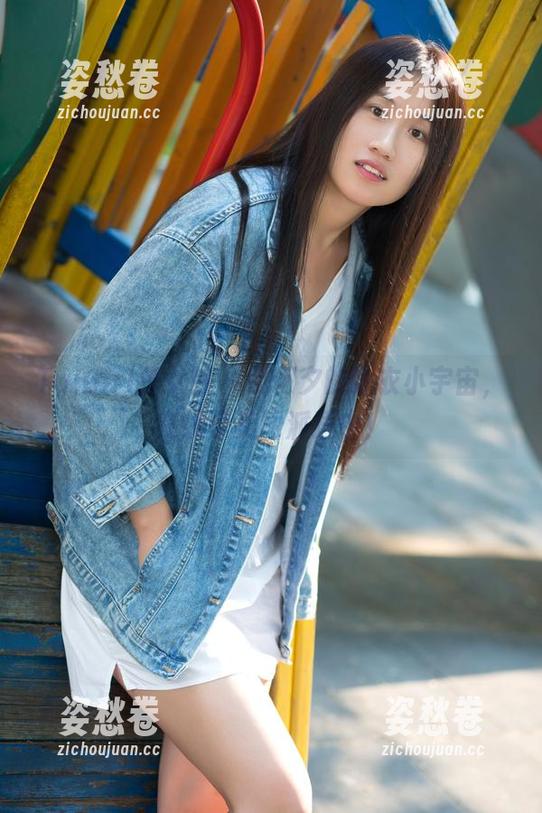 TuiGirl推女郎 - 何何夕的睡衣小宇宙，在线等美图派送中！