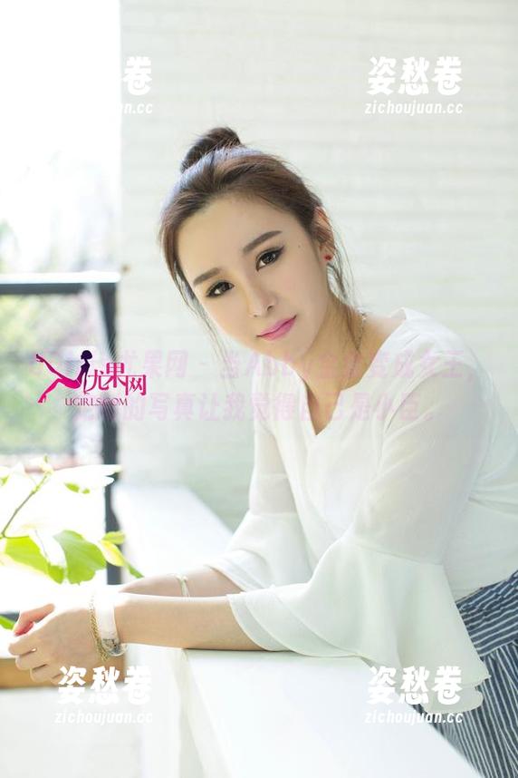 UGirls尤果网 - 当Abby金金变成女王，定制的写真让我觉得自己是小臣。