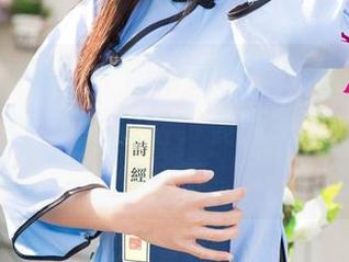 UGirls尤果网 – 周妍希的全套短裙原图，啊，这裙子真会说话，要不要来一套自己穿一下…