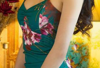 UGirls尤果网 – 李凌子连衣裙图册，免费提供——你有我有，摄影师也想要！
