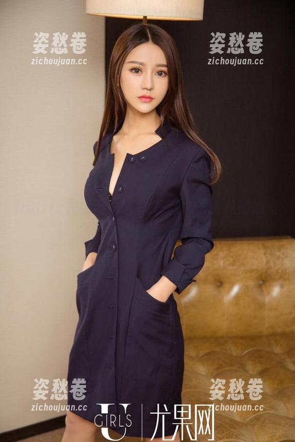 UGirls尤果网 - 原图在这，田慕儿的教室之旅真心别有一番滋味