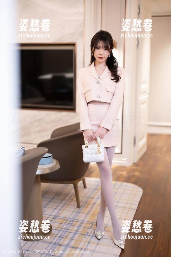 XIAOYU语画界 - 关于林乐一的护士，我只想问，图集能下载吗？