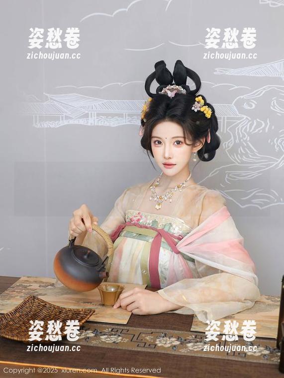 Xiuren秀人网 - 盯着原图，sophie余冰的清纯让我一秒忘记时间