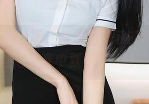 Xiuren秀人网 – 这位秘书可乐Vicky不容易，图包分享中默默奉献的职场美丽