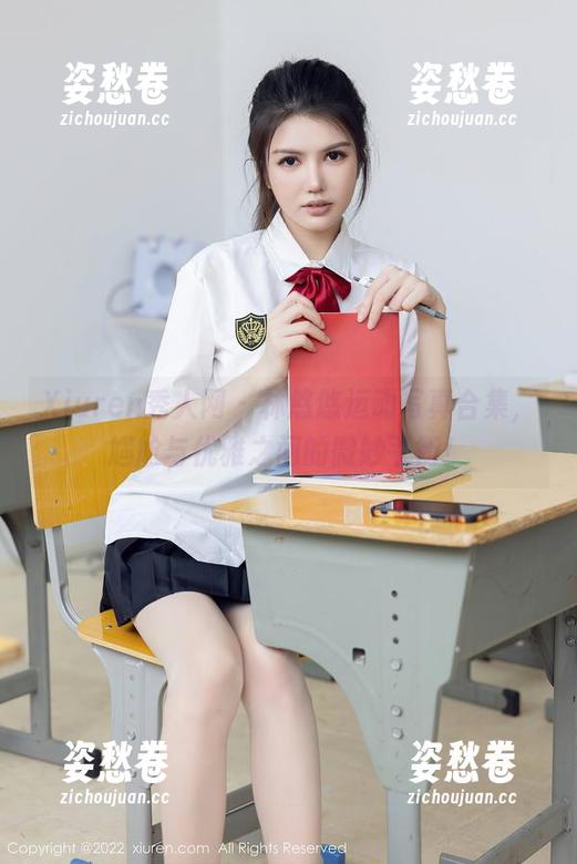 Xiuren秀人网 - 林悠悠运动写真合集，尴尬与优雅之间的微妙平衡！
