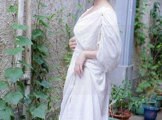 Xiuren秀人网 – 熊小诺的户外作品精选，所有镜头里似乎都在讲“拍照方式”的另一种选择。