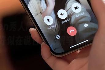 Xiuren秀人网 – 王俪丁的私拍，灰丝美图，好似在说日常的艰辛也要有色彩。