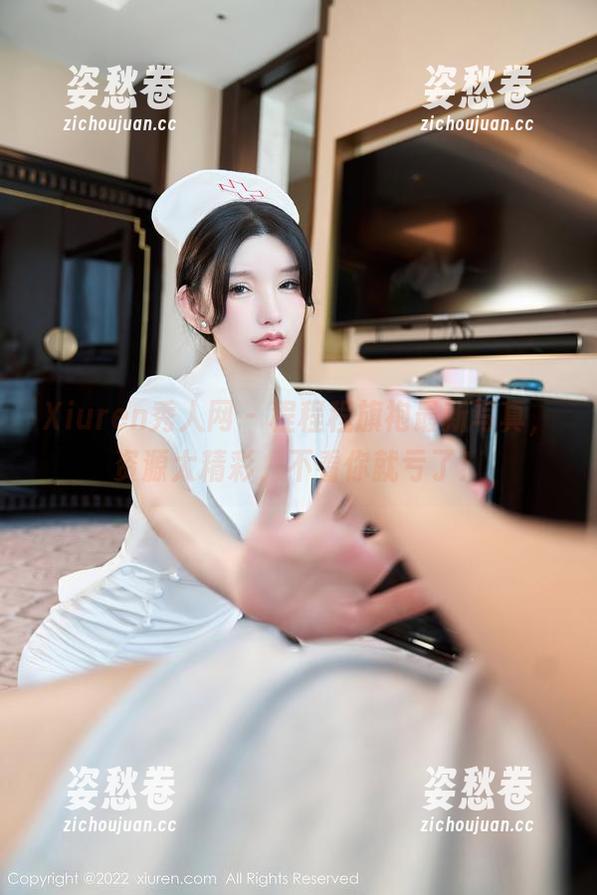 Xiuren秀人网 - 程程程旗袍最新写真，资源太精彩，不看你就亏了！