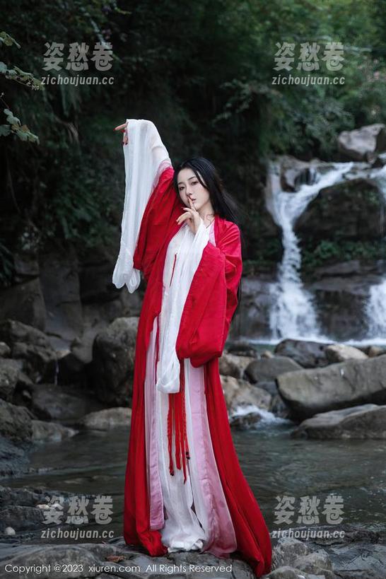 Xiuren秀人网-舞媚歆 Xiuren秀人网 - 不看舞媚歆的睡衣写真集资源,会让你后悔的!