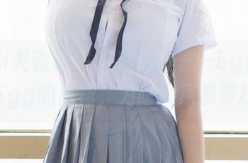 YouMi尤蜜荟 – 图库热搜——Egg-尤妮丝Egg的白裙，为啥大家都要找？