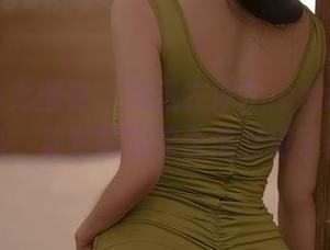 YouMi尤蜜荟 – 精选左冰Queen护士写真，果然制服综合症又犯了！