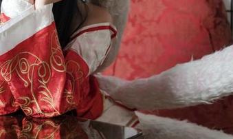 Yuna(윤아)又来了，分享她的女王风范，丝毫不怕你们羡慕的眼光！