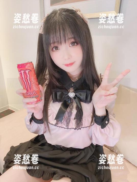 从shimo霜月姐姐这里获得启发，写真集和资源双丰收！
