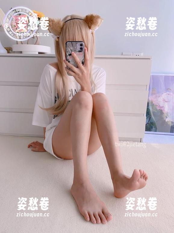 二阶堂宅绘子的天台美图，你敢说不喜欢？