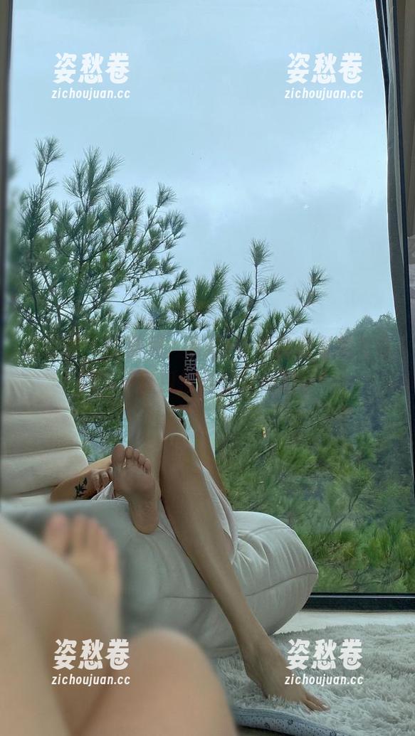 微密圈 - 比基尼，俏妞t带你遨游至泳装奇境，资源自然是分分钟的事！