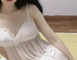 婊气满满的倦倦喵瑜伽免费套图，盲目舔屏是不够的，亲身体验不见得失去理智！