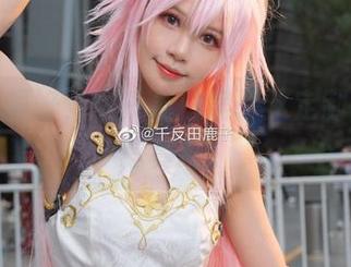 高跟鞋虽好，可千反田鹿子这定制图集才是真理。