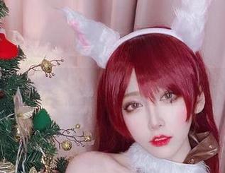 啾小妍Deer的猫女奇遇：每张照片都是夜晚的低语