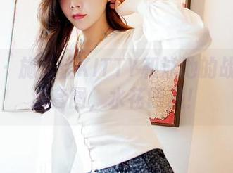 嗲囡囡 – 施忆佳KITTY和泳池的战役：高清套图，水花四溅！
