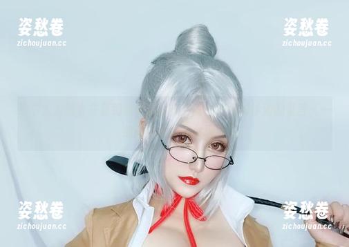 约尔太太泳衣在夏鸽鸽不想起床身上：一场对泳池的誓言，一组图片等你来发现！