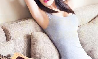 头条女神 – 身材在线的学妹，易阳私拍图集完全暴露了我的审美