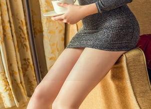 头条女神 – 李丽莎，空姐还是女神？私房美图让人疑惑不已。