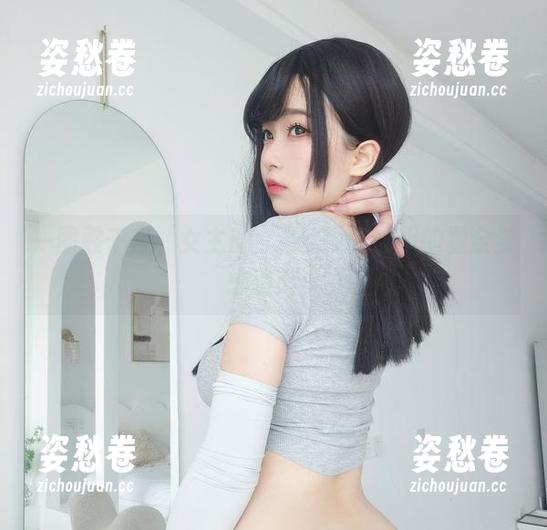 一图胜千言，女主K的黑丝顿时让我的霍金梦想破灭！