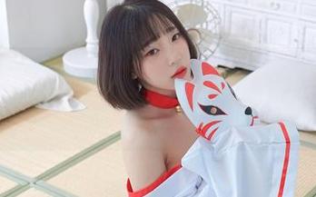 看吧，这就是姜仁卿(강인경)的全套吊带图集，暖风拂面，心思又跑了。