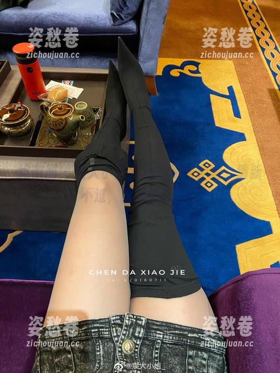 微密圈 - 宸大小姐双马尾最新套图，清新！不过，我又被撩了……