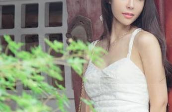 尤果网 – 无意间看到李宝儿的白丝写真，资源问题还是随意就好？