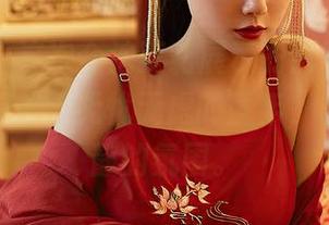 尤蜜荟 – 这次合法萝莉展示的清纯美图，真让我想起了无忧无虑的童年，充满了恬静的氛围。
