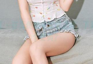 尤蜜荟 – 在天使和安璐璐之间，下载哪一个更爽？