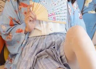 森萝财团：再不学习，白丝高考学妹的美图要垄断你的心了。