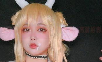 椒妮佐仁的校服原图，不喜勿喷，高清得刺眼