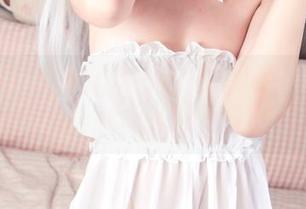 流年不停w的厨娘cos，我的天，这造型做菜会不会被油烟熏得不成样子？