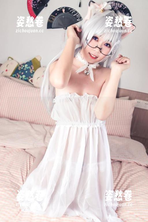 流年不停w的厨娘cos，我的天，这造型做菜会不会被油烟熏得不成样子？