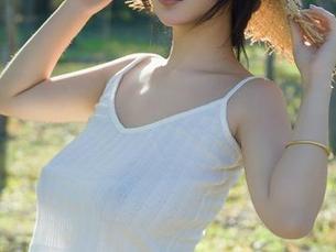 高清呈现：浅安安的兔女郎在成都漫展乱入，你敢信？