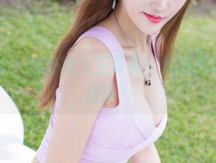 爱蜜社 – 瑞妤的女王写真，难道是墙上的化身？