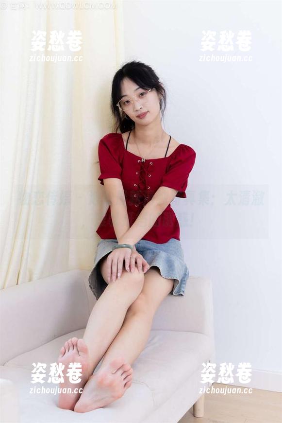 物恋传媒 - 泡泡最新清纯写真集：太清澈，难以抵挡的诱惑！