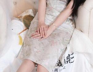 甜予摄影 – 思思的定制写真：怎样的厚肉丝让你惊掉下巴？