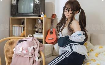 看吧，图包的神沢永莉上线，别再挤眉弄眼的，大姐姐逃不掉啦！
