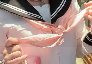 神沢永莉的照片集：这分体泳衣到底是为何火？