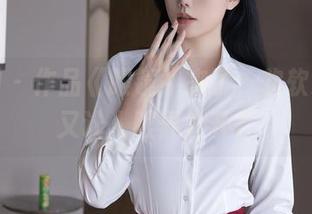 秀人网 – 作品《眼镜》来了，软软爱吃肉又让人眼界大开？