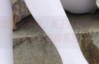 紧急企划 – 不理你，反正我就想分享一只喵喵梓泳衣的原图！