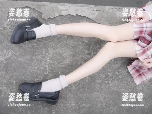 紧急企划 - 只想看小恩的黑丝JK写真集，分享不分享我无所谓！