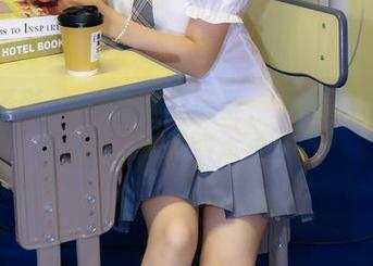 绮梦摄影 – 最新制服造型，子涵如何将校园风穿出新高度？
